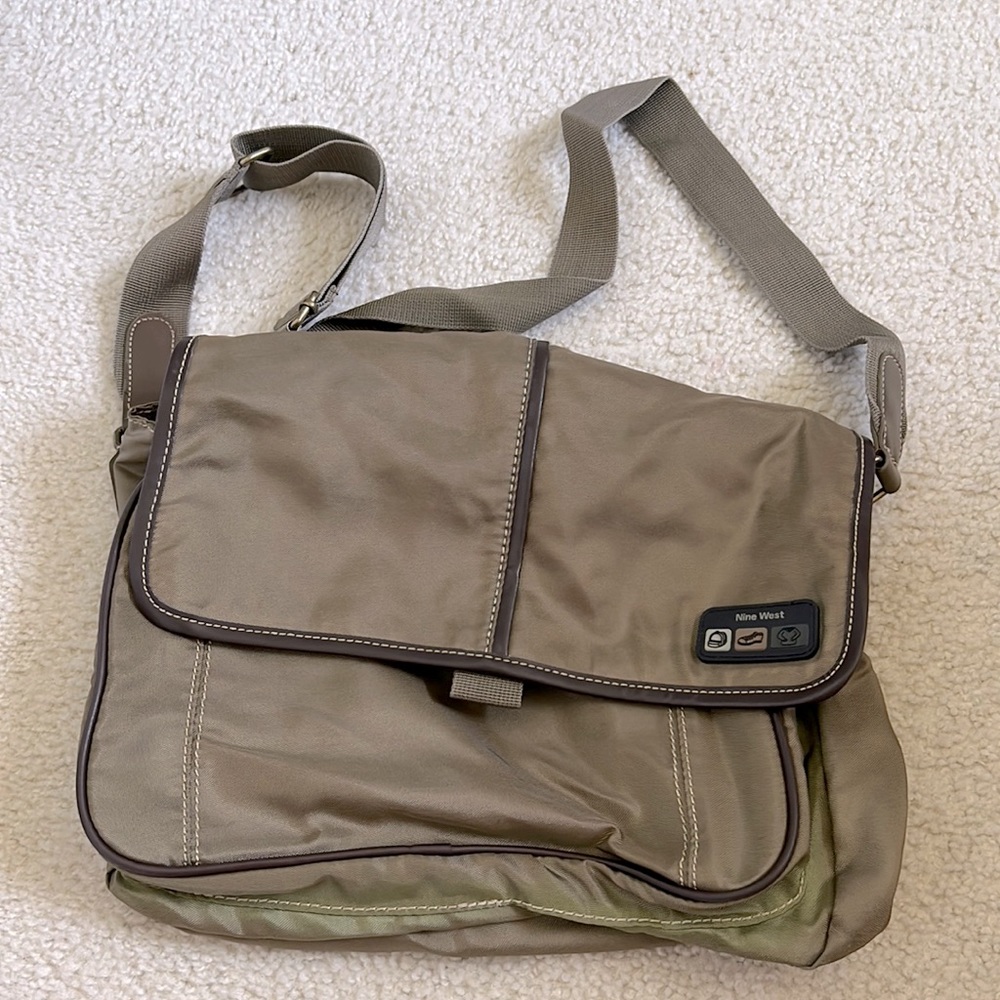 Nine West bag
